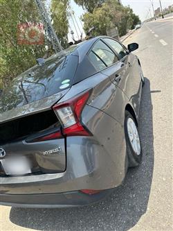 تويوتا بريوس